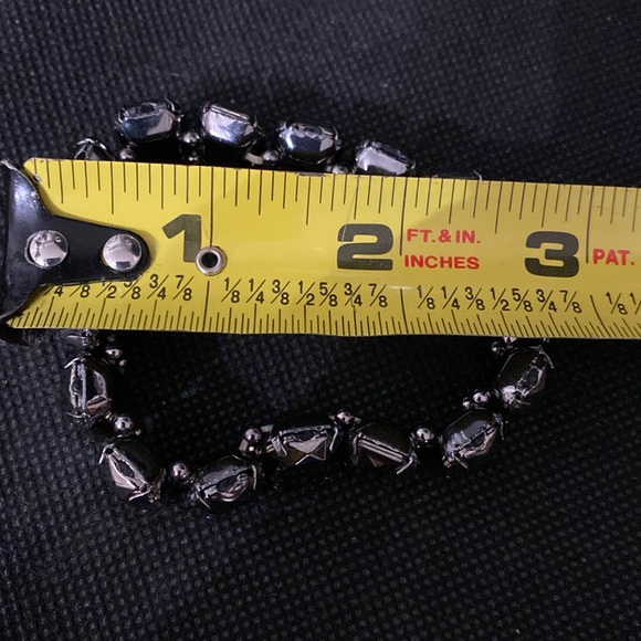 Vintage Set of 6 Various Black Onyx expandable bracelets - Picture 4 of 7